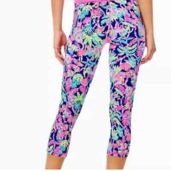 Lilly Pulitzer Oyster Bay 21” Weekender High Rise Crop Leggings XXS - Picture 1 of 11